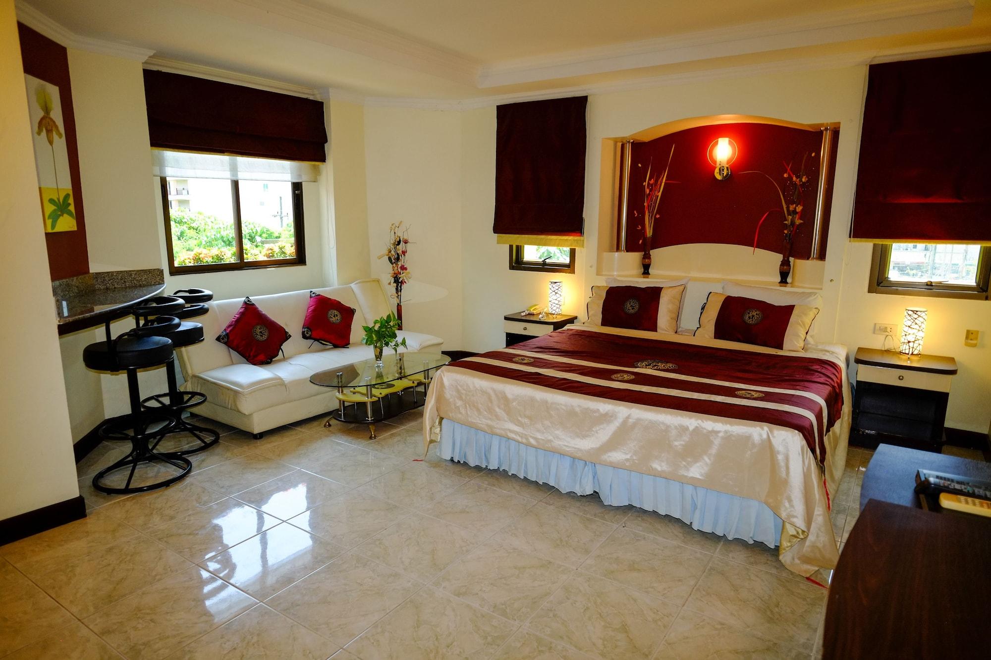 Adonis Guest House Patong Exterior photo