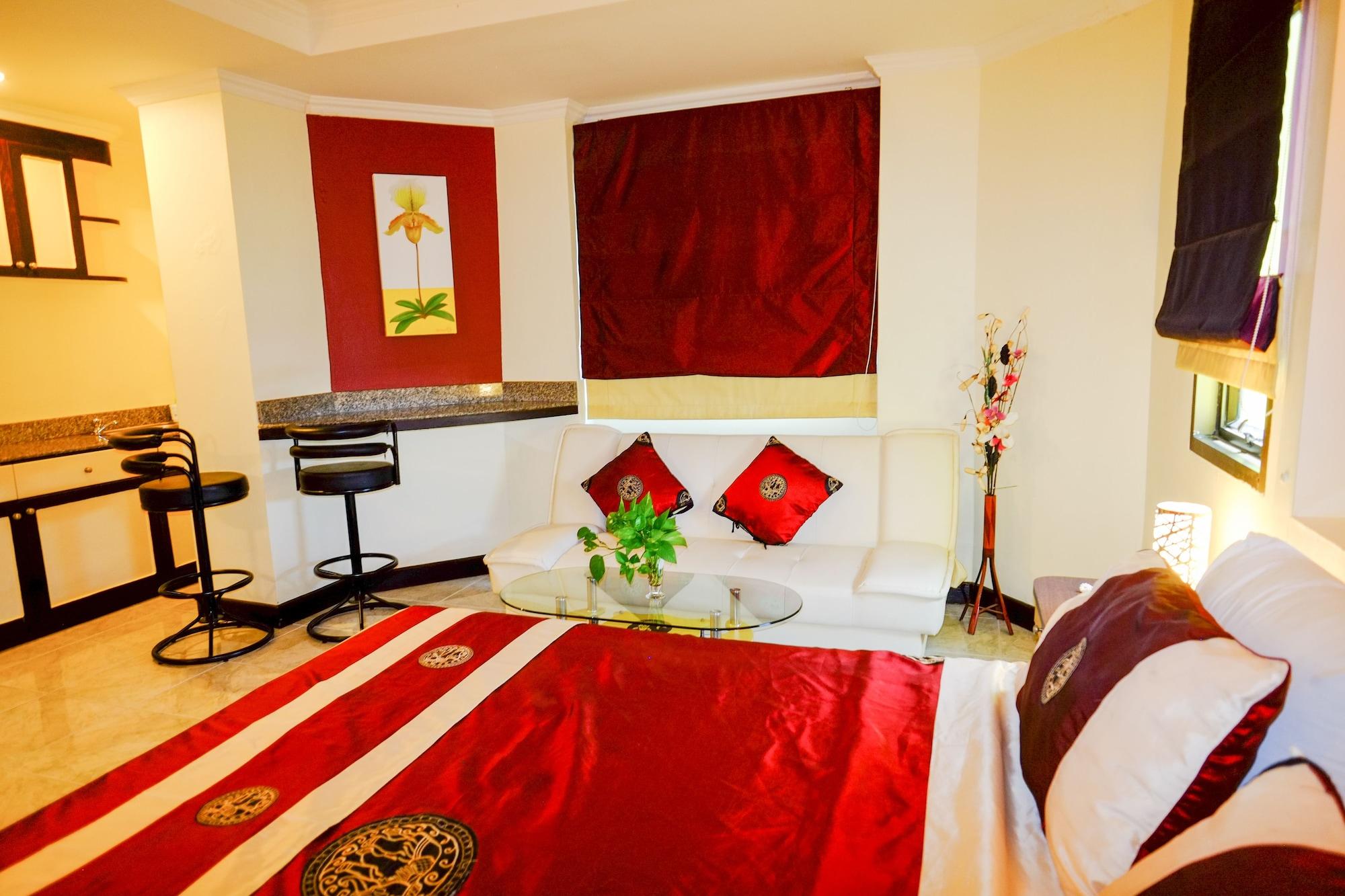 Adonis Guest House Patong Exterior photo