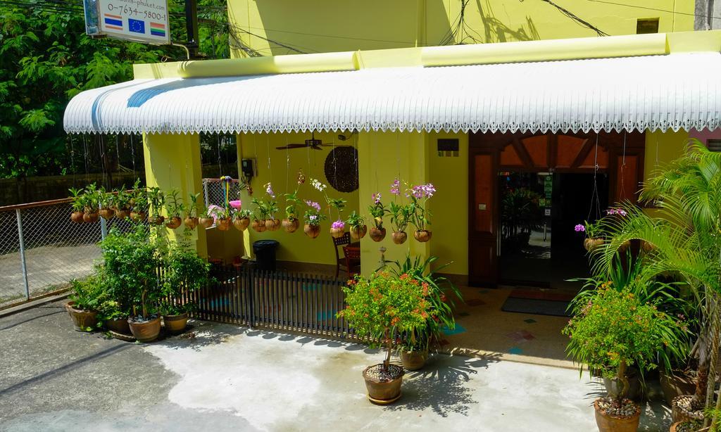 Adonis Guest House Patong Exterior photo